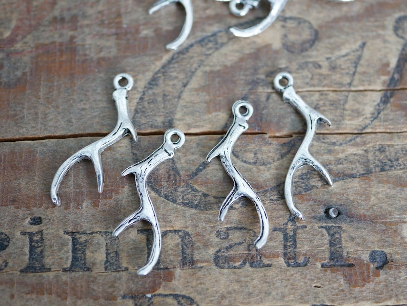 Pewter Antler Charms Deer Antler Charm 6 pcs P203 image 2