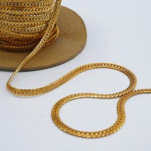 Vintage Brass Chain Flat Curb Chain Fancy Curb Link Chain with Patina ( Sold by the Foot) CH1218