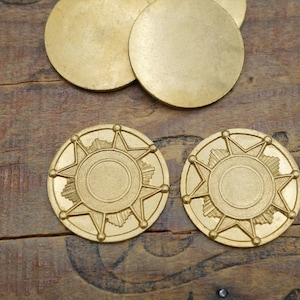 RB Vintage Brass Stamping Heavy Gauge Brass Stamping Military Medal Design 9mm Inset for stone (2 pcs) W35