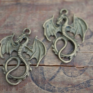 Pewter Dragon Charm Antiqued Brass Flying Dragon Pendant Dragon Charm (2 pcs) P204
