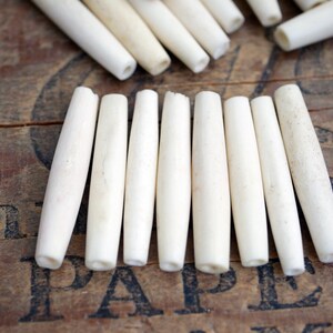 Bone Hairpipe Beads Cattle Bone Hairpipe Tubes 40x8mm Hair Pipe Beads (8 pcs) LA37