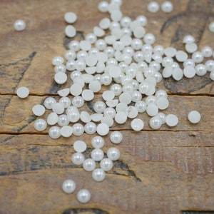 vintage Glass Half Pearls PP19 ou SS9 ou 2.5mm Cream Pearl Cabochon Strassstone Flatback ( 20 pcs) JA19