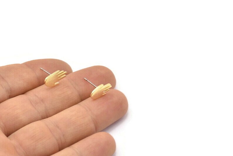 12 Raw Brass Hand Stud Earrings N1610 12x7x1mm Brass Hand Earring