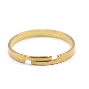 Brass Smooth Ring - 20 Raw Brass Adjustable Smooth Rings (19x2.3mm) Mn44