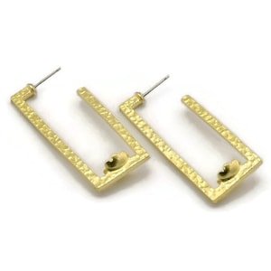 Earring Studs, 2 Raw Brass - Rectangle Shaped Stud Earrings With Pad For 7mm Stone - Brass Earrings - Earrings (46x18x1.8mm) N2414