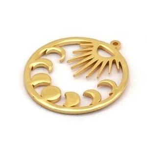 Moon Phases Charm, Gold Plated Brass Crescent Moon Charm With 1 Loop, Pendant (33x30x1.5mm) N1376