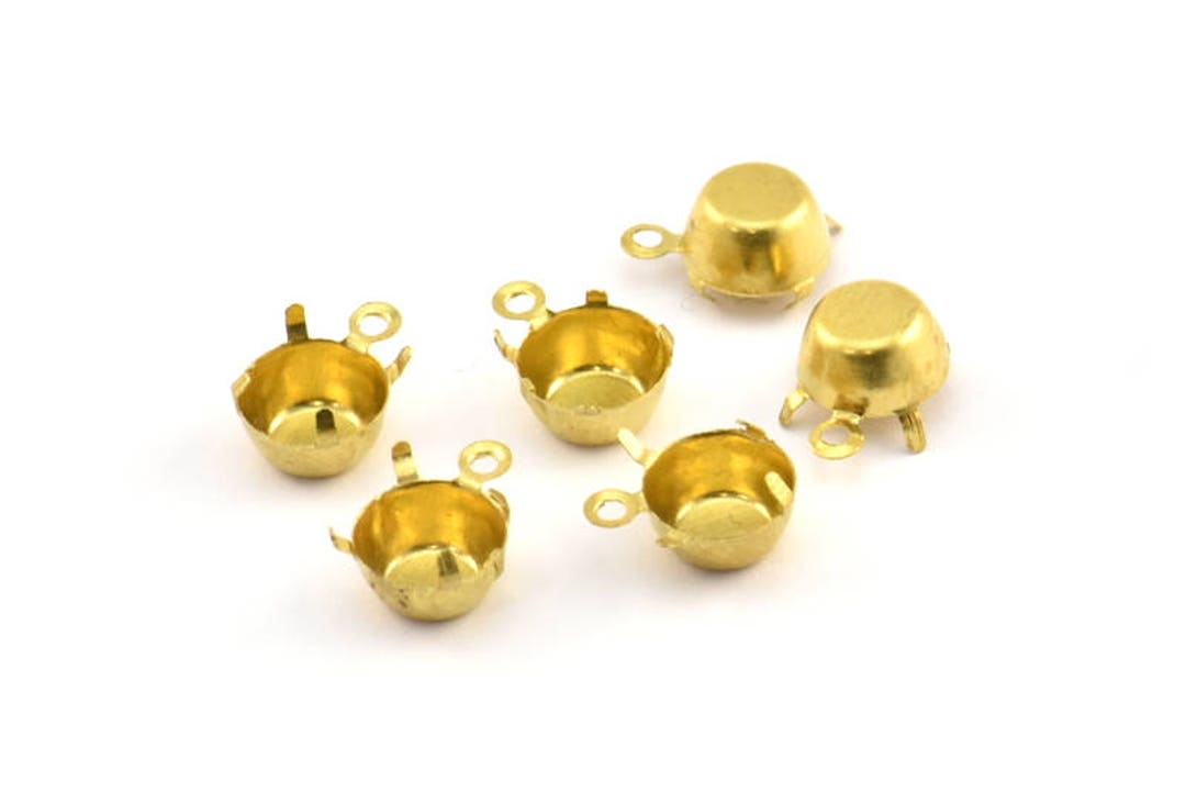Round Prong Setting, 50 Raw Brass Round 1 Loop, 4 Prong
