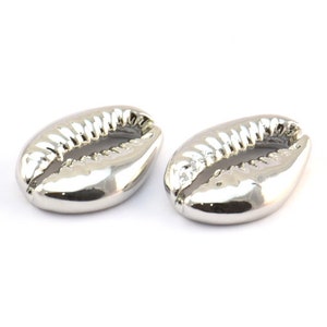 Silver Shell Finding, 2 Silver Tone Cowrie Shell Findings, Pendants, Charms, Earrings, Beads E276