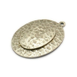 Silver Oval Charm, Antique Silver Plated Brass And Raw Copper Oval Charm With 1 Loop, Copper Charms (30x22x3.5mm) N2210