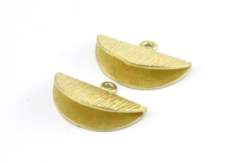Half Moon Crimp Findings E589 6 Raw Brass Textured Ribbon Crimp End With 1 Loop 20x13mm