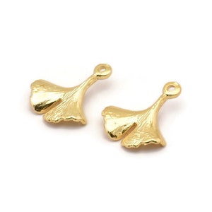 Gold Gingko Pendant, 8 Gold Plated Brass Leaf Charms (18x15mm) N0443 Q0086