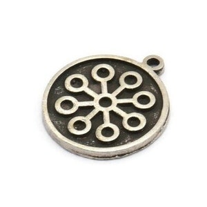 Nordic Runes Charm, 2 Antique Silver Plated Brass Viking Talisman Of Clarividencia Symbol Charms With 1 Loop (20x17x1.5mm) N2037