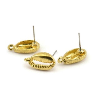 Brass Shell Earring, Raw Brass Cowrie Shell Stud Earrings With 1 Loop, Findings (16x9mm) N0909