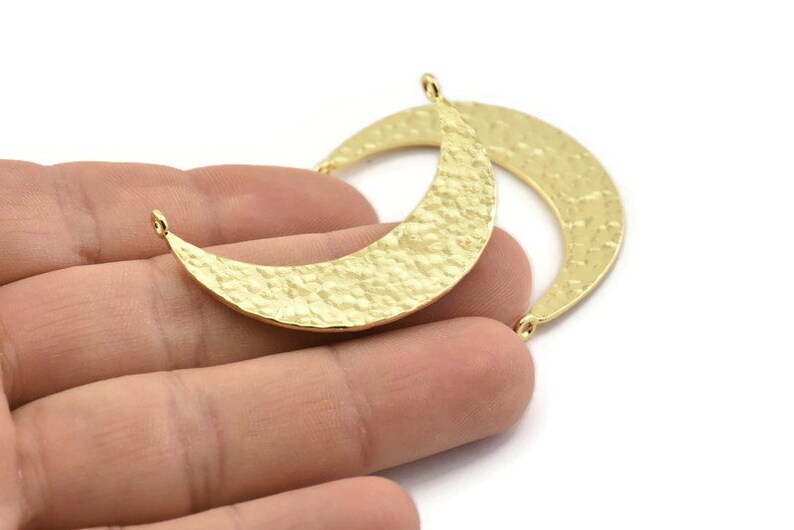 U147 43x11x1mm Hammered Crescent Pendant Gold Plated Brass Crescent Moon Charms With 2 Loops