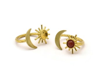 Brass Ring Settings, 10 Raw Brass Moon And Sun Ring With 1 Stone Setting - Pad Size 6mm R052