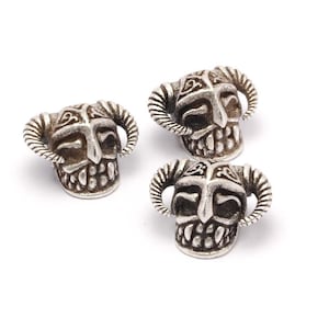 Silver Skull with Horns, 1 Antique Silver Plated Brass Skull Head Bracelet Part (11.50x19mm) N0372