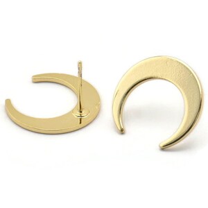 Gold Moon Earring, 4 Gold Plated Brass Crescent Moon Stud Earrings (18x4x1mm) D1295 A1312 H0138