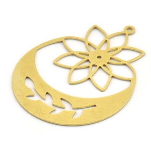 Brass Moon Charm, 4 Raw Brass Crescent Moon Charms With 1 Loop, Findings (42x33x0.60mm) A5310