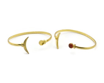 Brass Moon Cuff,  Raw Brass Moon And Planet Cuff Stone Setting With 1 Pad -  Pad Size 6mm N0977