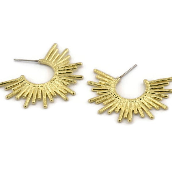 Brass Sun Earring, 2 Raw Brass Sun Stud Earrings (38mm) N1470