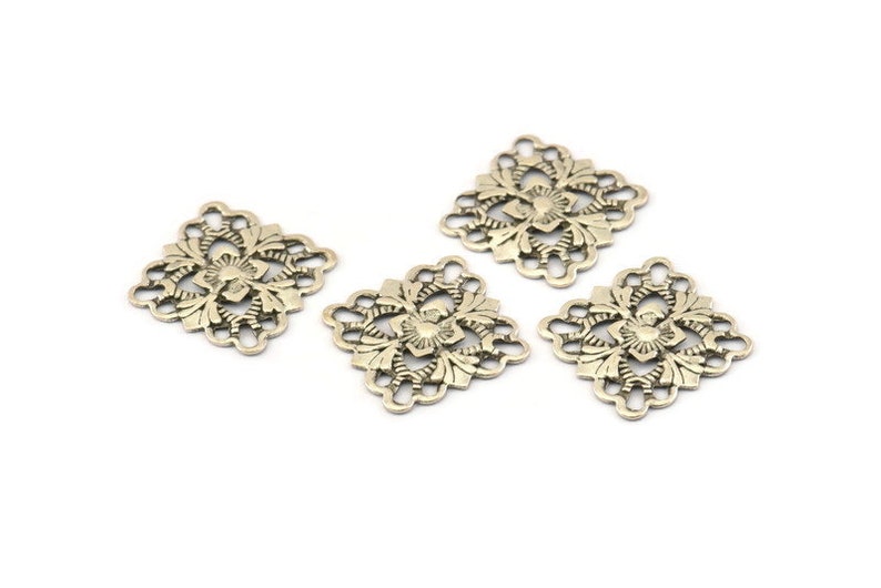 Silver Square Charm Findings 15mm Brs 414 A0273 20 Antique Silver Plated Brass Square Filigree Charms