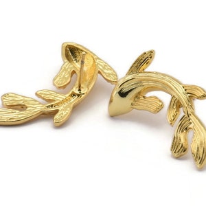 Gold Fish Earring, 2 Gold Plated Brass Fish Stud Earrings (28x16mm) N0774 Q0837