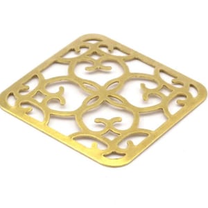 Brass Filigree Blank, 18 Raw Brass Square Filigree Blanks (27mm) Brs 476 A0172