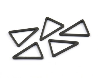 Black Blank Triangle, 25 Oxidized Brass Black Triangles (16x12x1mm) BS 2346 S710