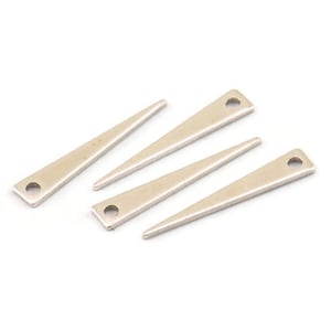 Silver Triangle Charm, 10 Antique Silver Plated Brass Triangle Charms With 1 Hole (22x4x0.80mm) B0209