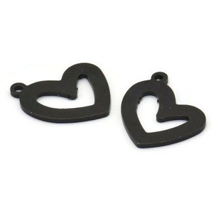 Black Heart Charm, 8 Oxidized Black Brass Heart Charms With 1 Loop (16x14x1mm) M861