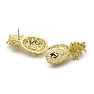 Brass Pineapple Earrings, 2 Raw Brass Pineapple Stud Earrings (30x13.4x6.3mm) N0250 A2301