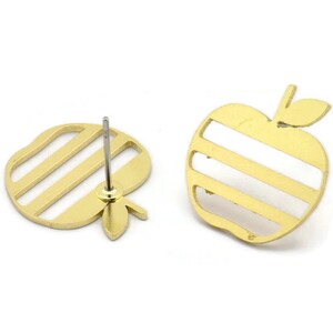 Brass Apple Earring, 8 Raw Brass Apple Shaped Stud Earrings (18x17x0.80mm) A2775