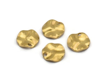 Mosiężny okrągły urok, 24 surowe mosiężne faliste okrągłe uroki z 1 otworem, elementy (10x0,80 mm) D1271