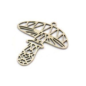 Silver Mushroom Charm, 6 Antique Silver Plated Brass Mushroom Charms With 1 Loop, Charm Pendants (32x28x0.60mm) A4772