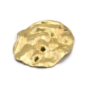Brass Wavy Disc, 8 Raw Brass Wavy Disc Charms With 1 Hole, Earrings, Pendants, Findings (35x30x0.60mm) D0748