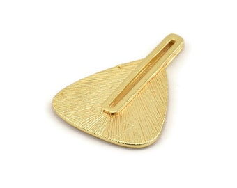 Dije de triángulo dorado, dijes texturizados de latón bañado en oro, pendientes (33 x 24 x 1 mm) N1246
