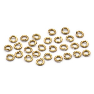3.5mm Jump Rings - 250 Raw Brass Jump Rings, Findings (3.5x0.7mm) BS 1846