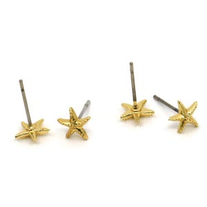 Gold Starfish Earring, 12 Gold Plated Brass Starfish Stud Earrings (7mm) N1176