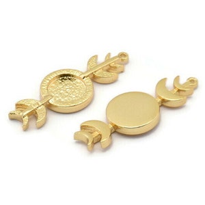 Moon And Sun, Gold Plated Brass, Crescent Moon, Gold Sun, Charm Pendant, Gold Moon Phases Charm With 1 Loop (34x13x2.5mm) N1568
