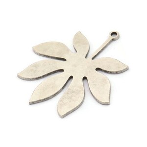 Silver Leaf Charm, 2 Antique Silver Plated Brass Leaf Charms With 1 Loop, Charm Pendants (37x34x1mm) A3071