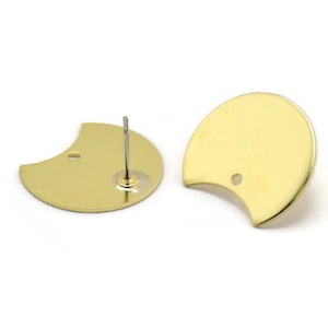 Brass Moon Earring, 8 Raw Brass Crescent Moon Stud Earrings With 1 Hole (20x15x0.70mm) M804