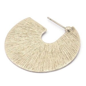 Silver Earring Findings, 2 Textured Antique Silver Plated Brass Pizza Slice Earrings, Findings (35x35x0.70mm) E256 H1181