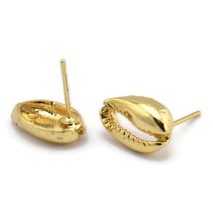 Gold Shell Earring, 4 Gold Plated Brass Cowrie Shell Stud Earrings (14x9mm) N0938