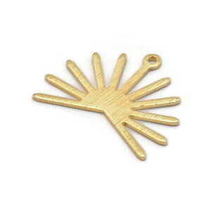 Gold Sun Charm, 4 Textured Gold Plated Brass Sun Charms With 1 Loop (20x25x0.80mm) M02292