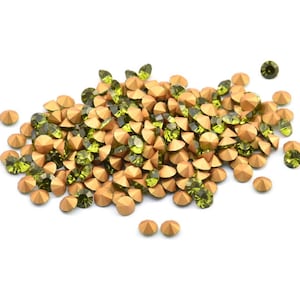 Peridot Swarovski Diamond, 12 Peridot Swarovski Diamonds For 4.5mm Pad SS18