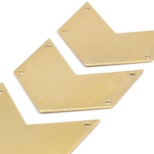 8 Raw Brass Chevron Blanks 4 Holes (40x25x0.80mm) A0870--n0616