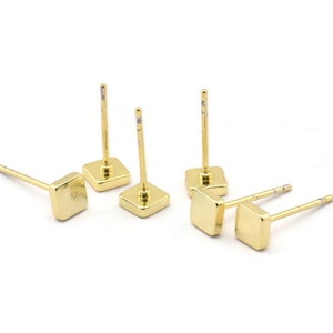 Gold Square Earring, 8 Gold Plated Brass Square Stud Earrings (5mm) D1449