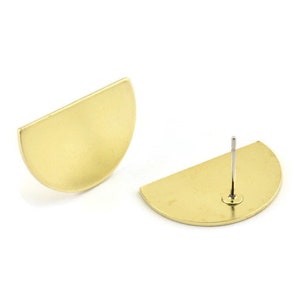 Semi Circle Earring, 8 Raw Brass Half Moon Stud Earrings (22x14x0.80mm) M401 A1623
