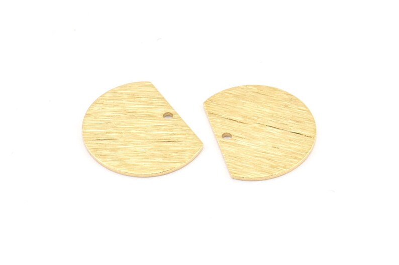Pendants 12 Raw Brass Textured Half Moon Blanks With 1 Hole 19x15x0.80mm Earrings Semi Circle Charm D769