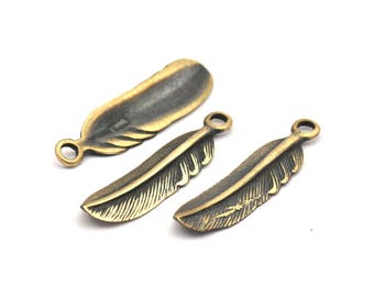 Bronze Feather Pendant , 3 Oxidized Bronze Feather Charms, Necklace Findings (33x8.5mm) S554